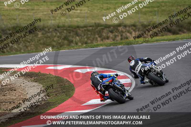cadwell no limits trackday;cadwell park;cadwell park photographs;cadwell trackday photographs;enduro digital images;event digital images;eventdigitalimages;navarra;no limits trackdays;peter wileman photography;racing digital images;trackday digital images;trackday photos